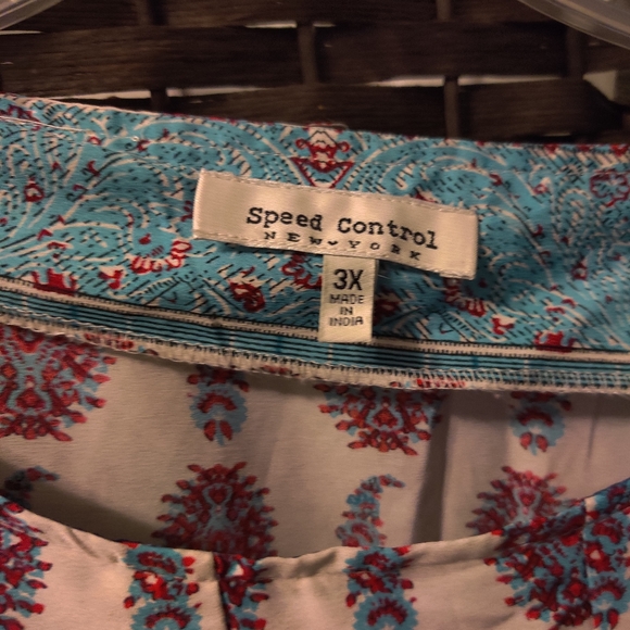 Dress - Picture 3 of 3